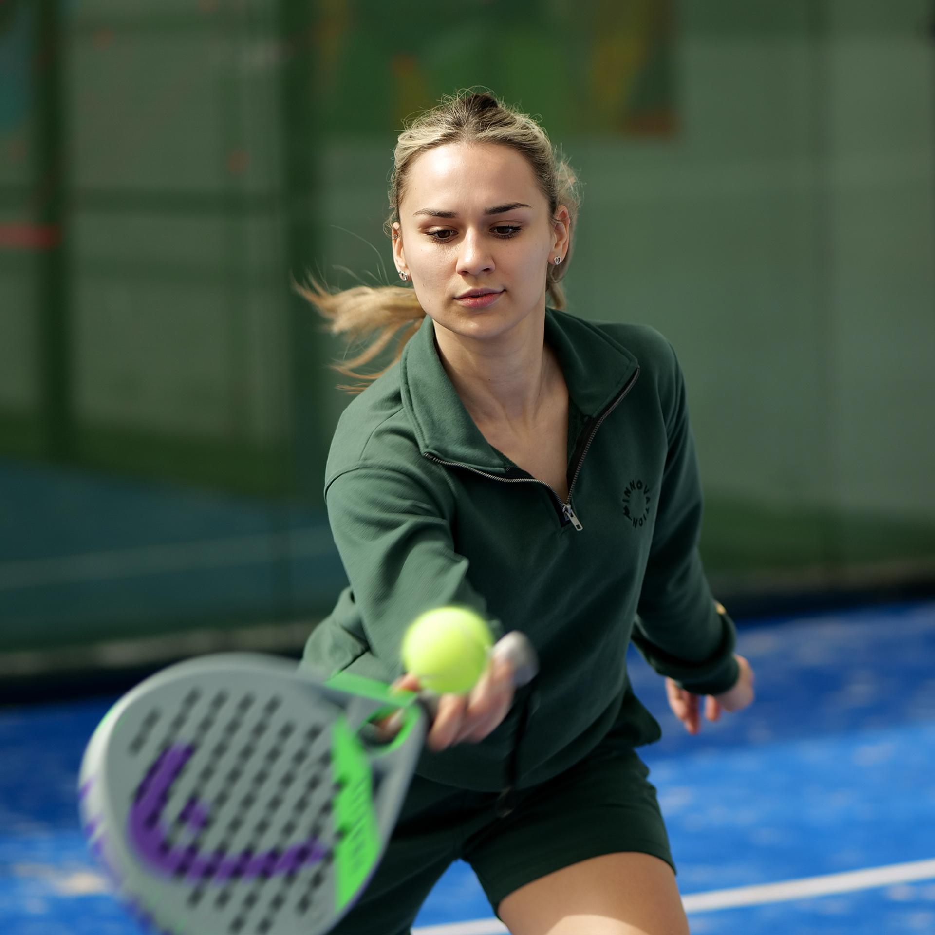 Tennis Club